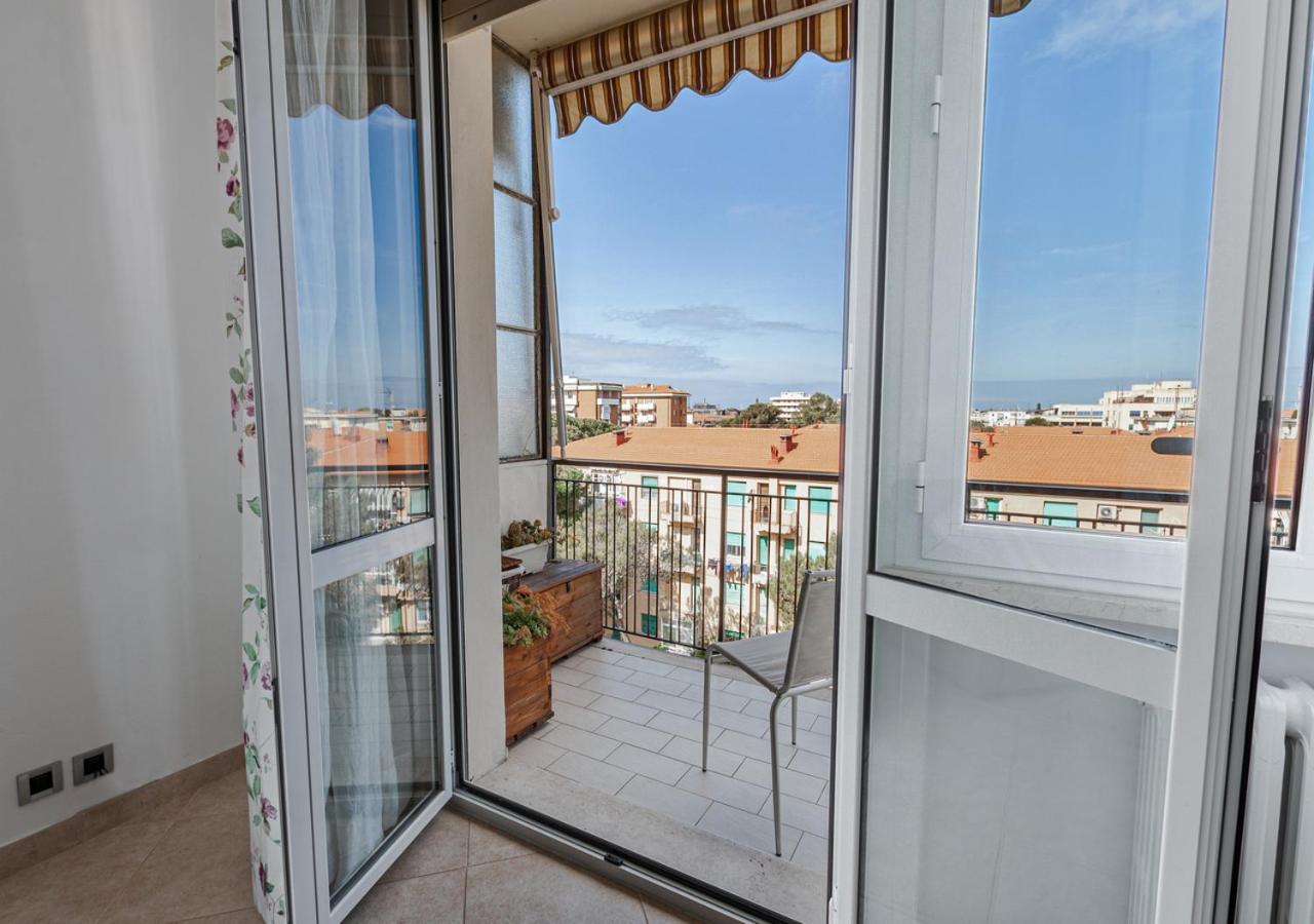 Luxury House Near Train Station Apartment Livorno Exterior photo